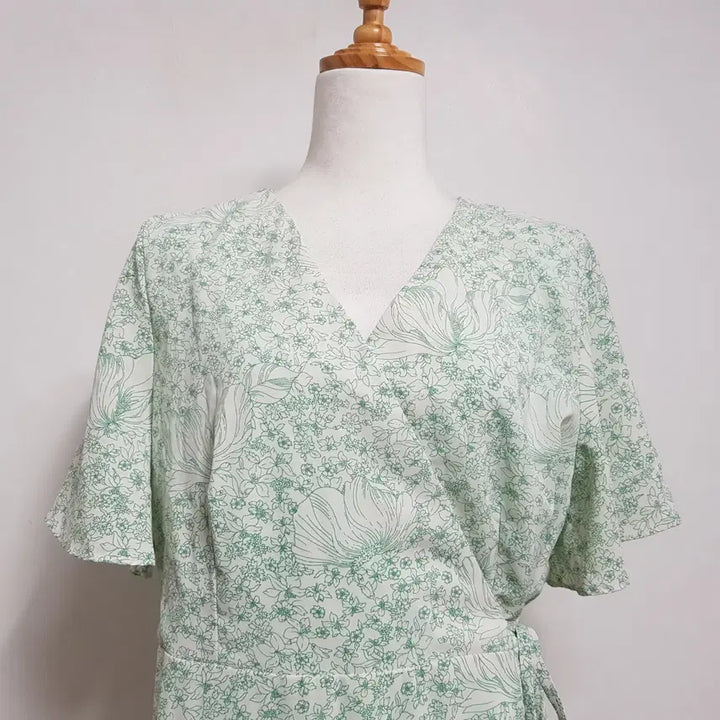[BUNJANG] HOTPING White Dress (Size 77) / 4847/HOTPING 여 77사이즈 화이트원피스/내옷방