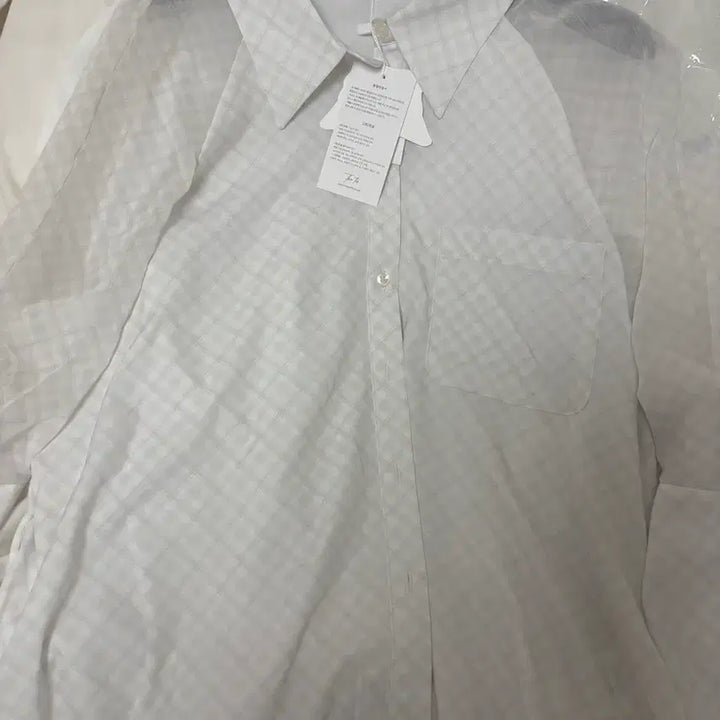 [SOLD OUT] (새상품)더티스 블루베리타르트셔츠 아이보리