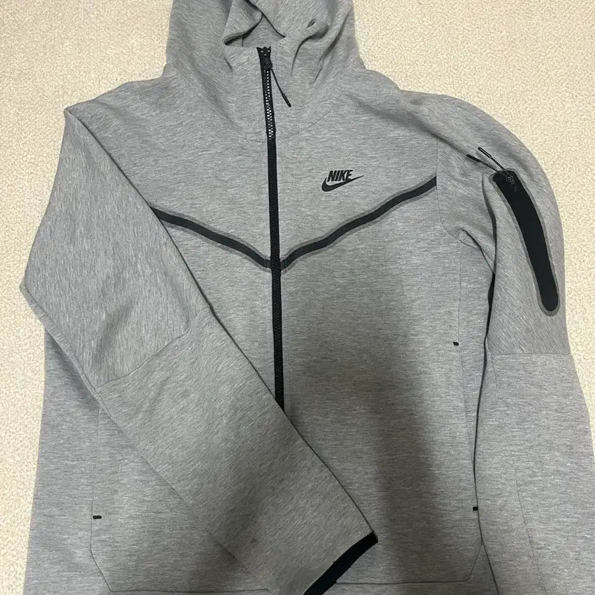 [BUNJANG] Nike Tech Pack Hooded Zip-up / 나이키 테크탑 후드집업