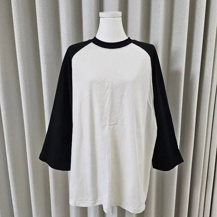 [BUNJANG] Partimento Raglan T-shirt / 파르티멘토 나그랑 티셔츠