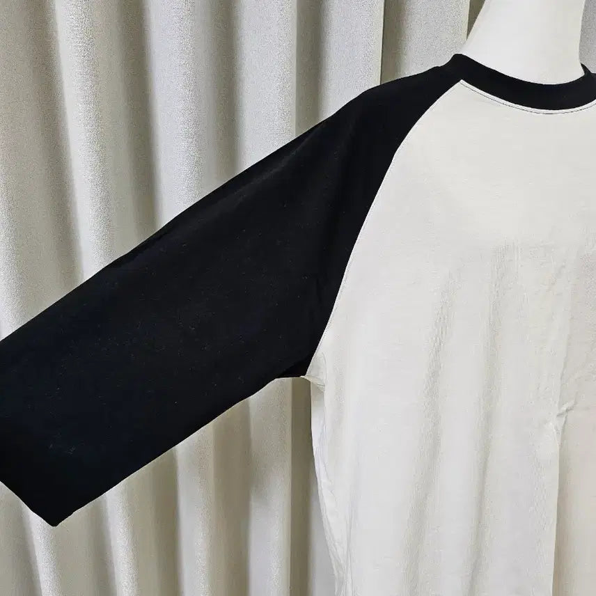 [BUNJANG] Partimento Raglan T-shirt / 파르티멘토 나그랑 티셔츠