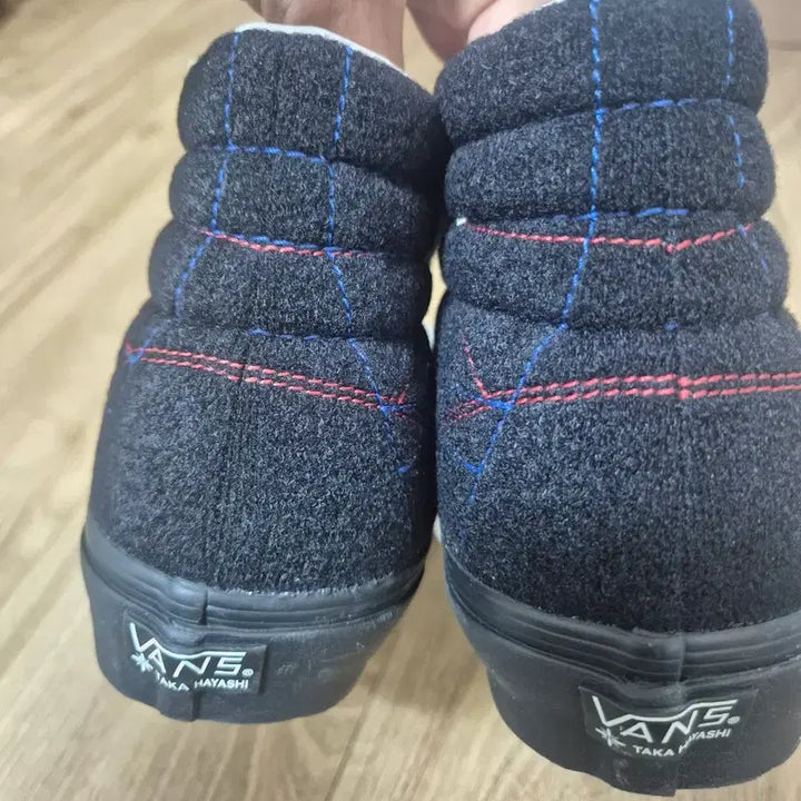 [BUNJANG] Vans Vault Taka Hayashi DIY High Black Sneakers / 반스 볼트 타카 하야시 DIY 하이 블랙