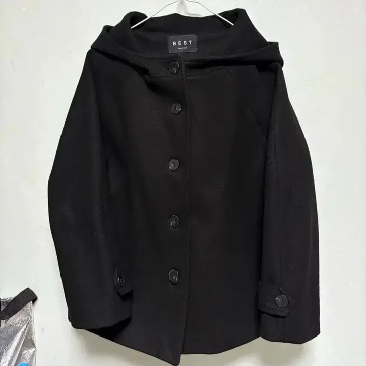 [BUNJANG] Black Quilted Hooded Wool Coat / 안감 누빔 블랙 후드 모직 코트 교신