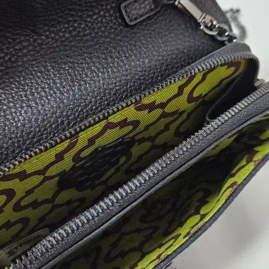 [BUNJANG] Oryany Black Pattern Chain Crossbody Bag / 오야니블랙 패턴 체인백  크로스백