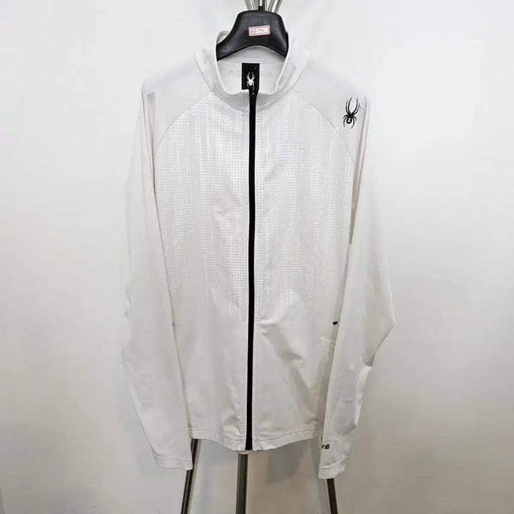[BUNJANG] Spider White Running Jacket (L) / 스파이더 화이트 러닝 자켓 L