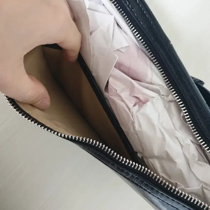 [BUNJANG] Natural Cowhide Croissant Half Moon Bag / 천연소가죽 크로와상반달 가방(새상품)