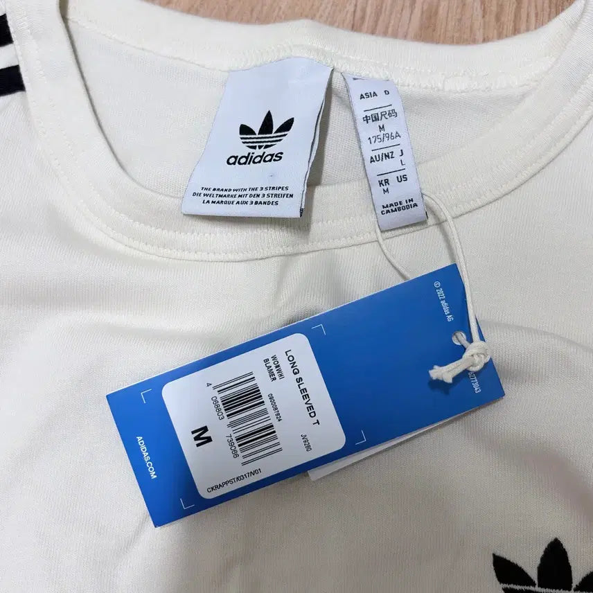 [BUNJANG] Adidas Long Sleeve T-shirt M Wonder White / 아디다스 긴팔 티 M 원더화이트 / JV9280