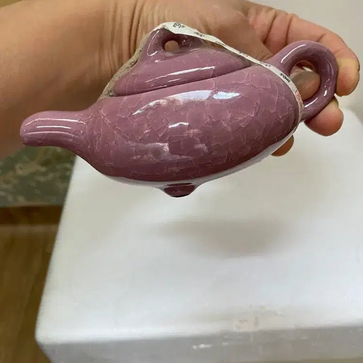 [SOLD OUT] 빙열의 분홍 주전자 도자기조형 / 요316