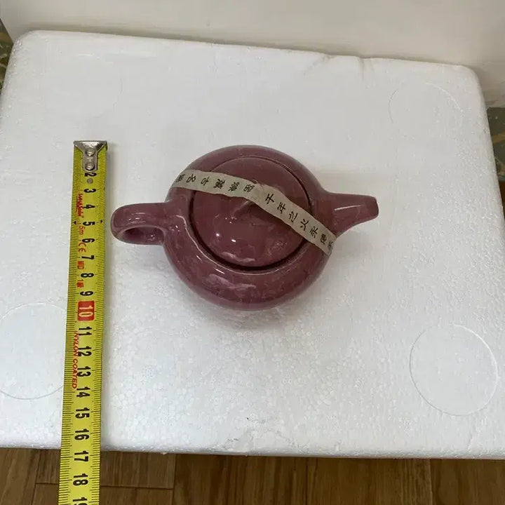 [SOLD OUT] 빙열의 분홍 주전자 도자기조형 / 요316
