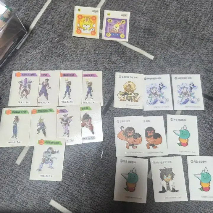 [BUNJANG] Anime &amp; Cartoon Sticker Collection / 띠부띠부씰 띠부씰 아톰 짱구 코난 원피스 쿠키런 디지몬 최애의아이