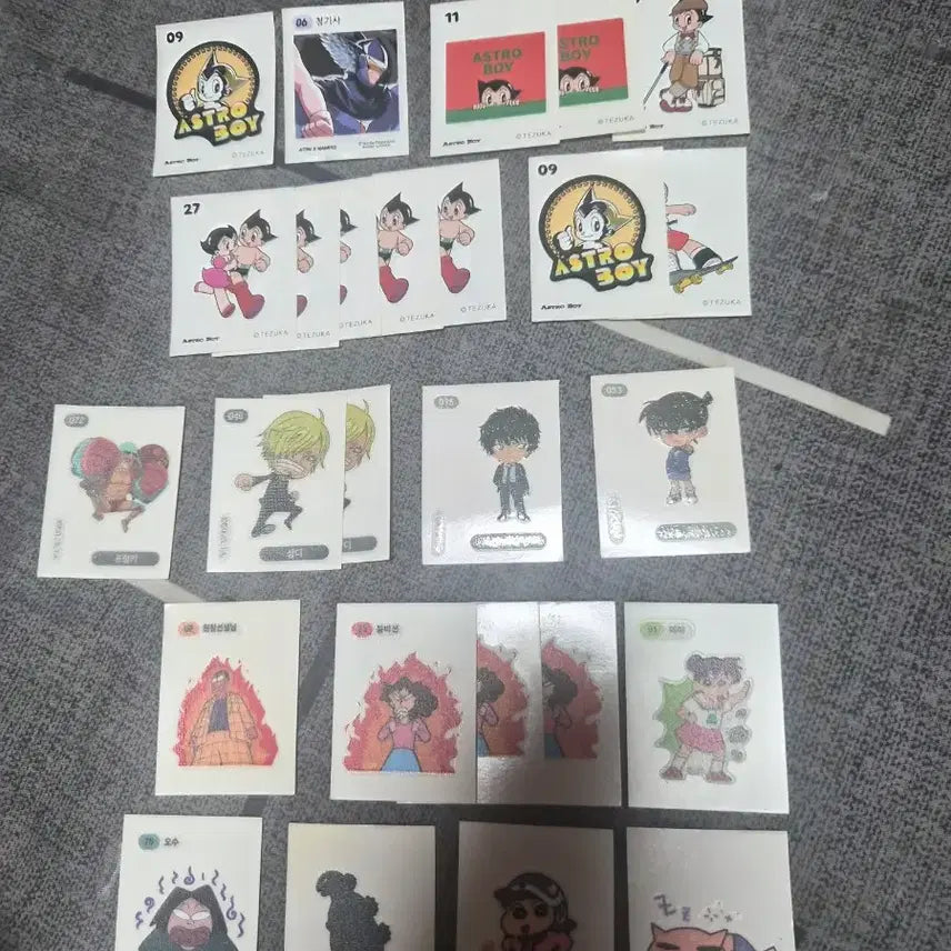 [BUNJANG] Anime &amp; Cartoon Sticker Collection / 띠부띠부씰 띠부씰 아톰 짱구 코난 원피스 쿠키런 디지몬 최애의아이