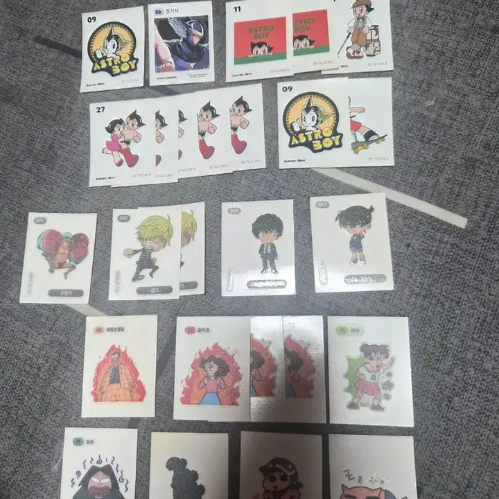 [BUNJANG] Anime &amp; Cartoon Sticker Collection / 띠부띠부씰 띠부씰 아톰 짱구 코난 원피스 쿠키런 디지몬 최애의아이