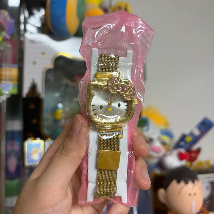 [BUNJANG] Hello Kitty Gold Metal Strap Watch / 헬로키티 골드 메탈 스트랩 워치 시계
