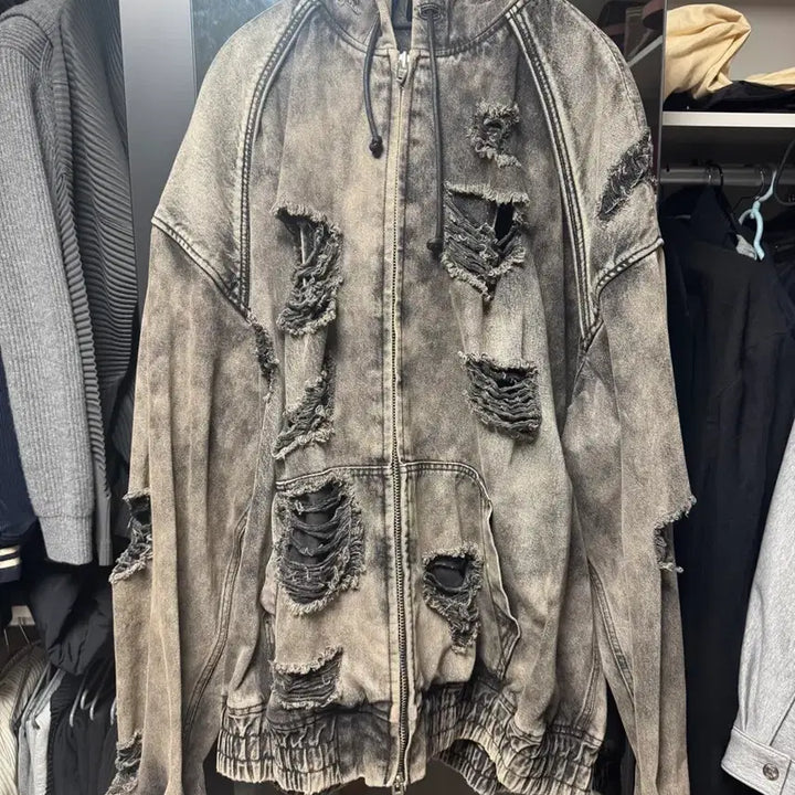 [BUNJANG] Juun.J 23FW Collection Distressed Hoodie / 준지 23fw 컬렉션 디스 후드집업