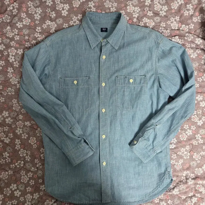 [SOLD OUT] 유니클로 샴브레이 워크 셔츠 M