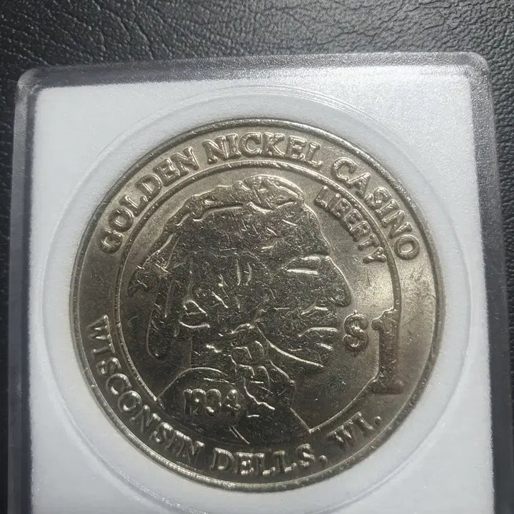 [BUNJANG] Commemorative Medals (2 Items) / 기념메달2점