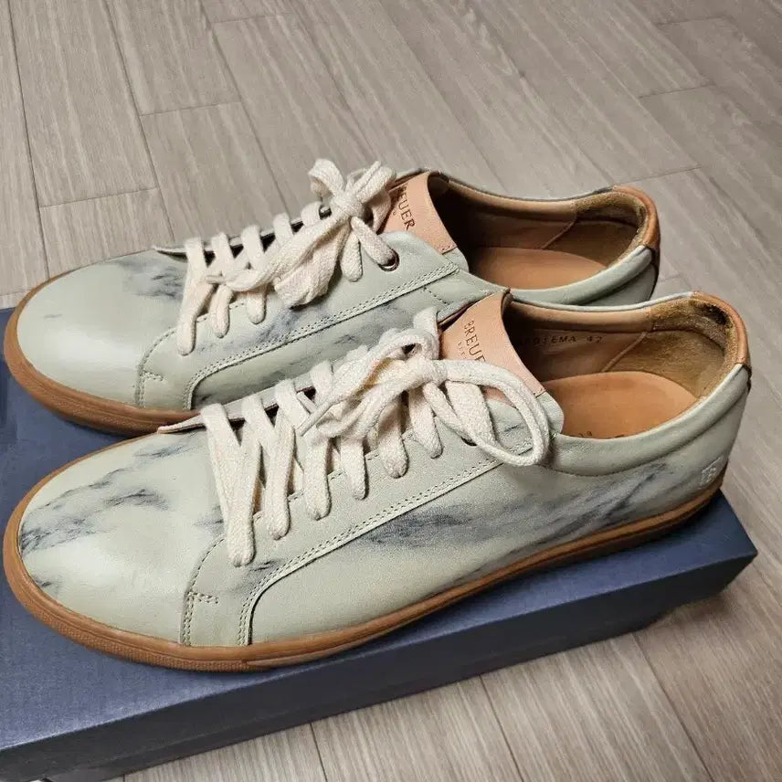[SOLD OUT] 정품 브루어 블루 스니커즈 42 270사이즈(택배비 무료)
