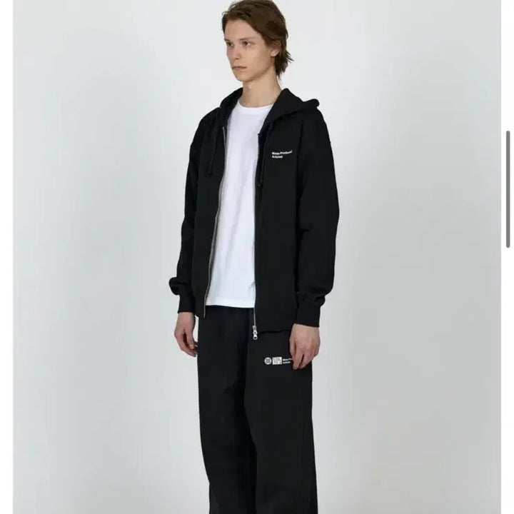 [SOLD OUT] 플라스틱 프로덕트 후드집업