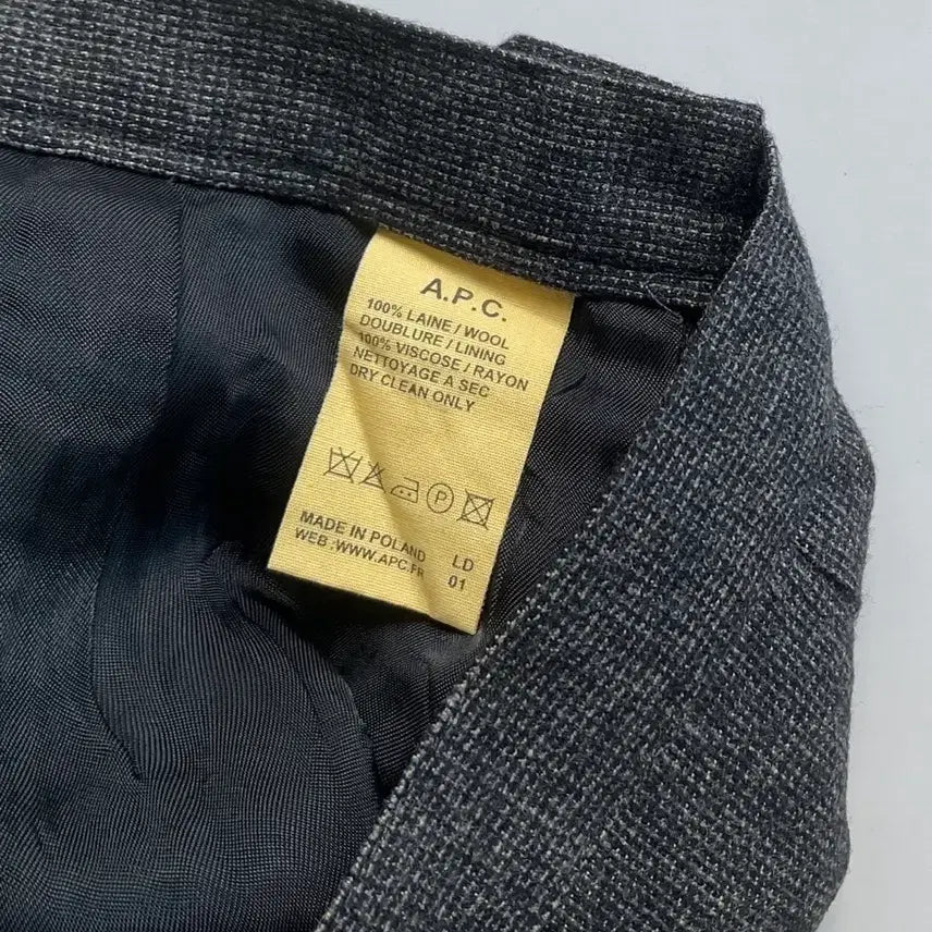 [BUNJANG] A.P.C. Shorts / A.P.C 아페쎄 숏팬츠