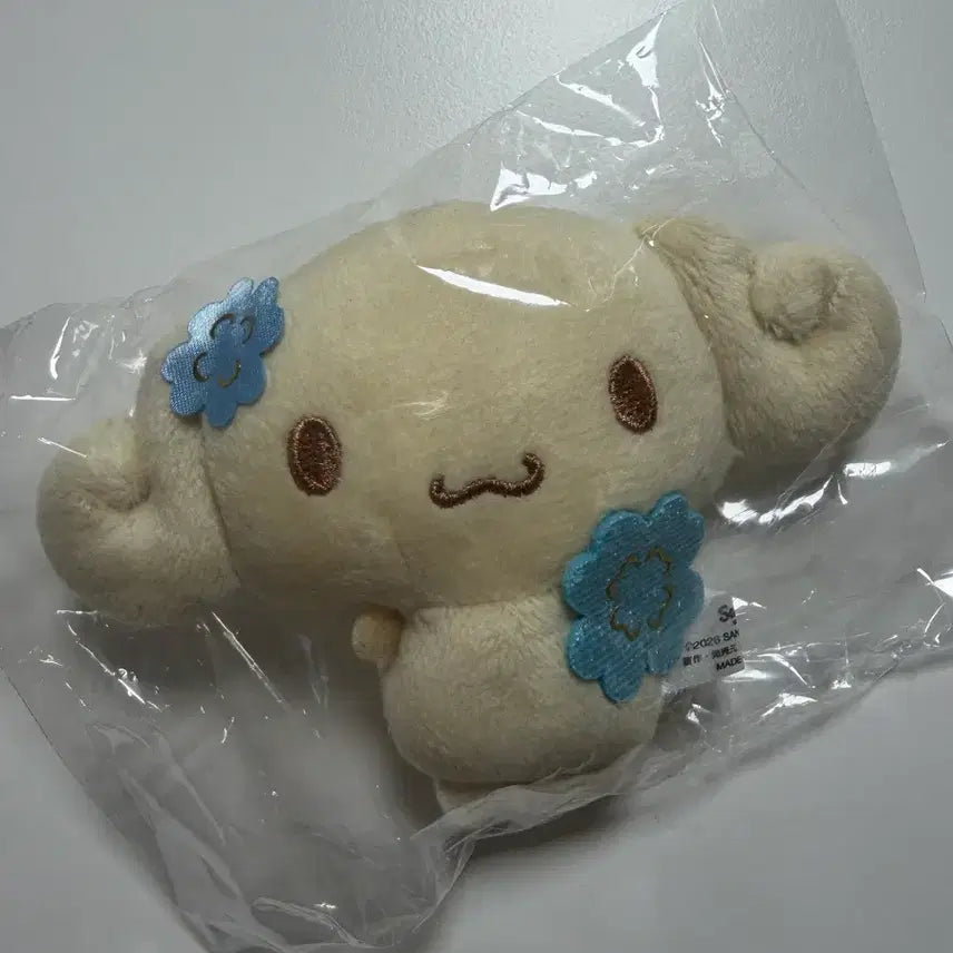 [BUNJANG] Sanrio Cinnamoroll Chiffon Badge / 시나모롤 쉬폰 뱃지