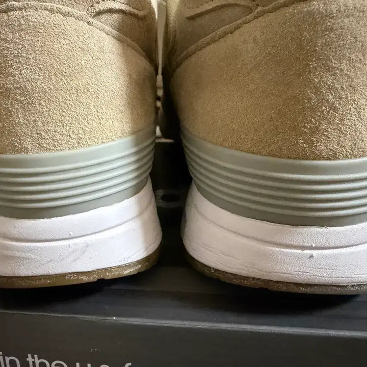 [BUNJANG] New Balance M1400 TN Tan Sneakers / 뉴발란스 M1400 TN 탄 made in usa 245
