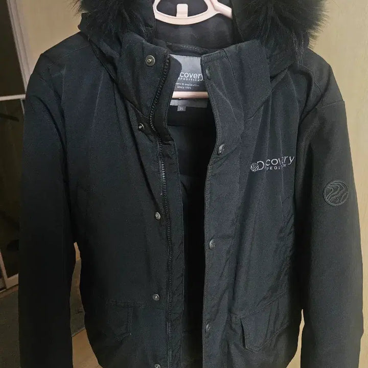 [BUNJANG] Discovery Expedition Short Padded Jacket 100 / 디스커버리 숏패딩 100