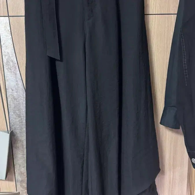 [BUNJANG] Songzio 26SS Bias Drape Wide Pants / 송지오 26ss 바이어스 드레이프 와이드 팬츠 78