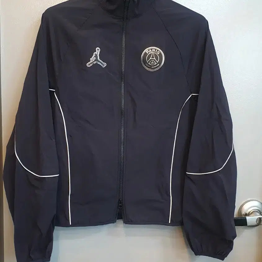 [BUNJANG] Nike Paris Saint-Germain Jordan Dri-FIT Anthem Jacket / 나이키와파리생제르맹 조던드라이핏 앤썸재킷