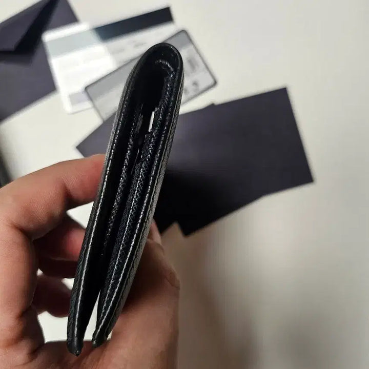 [SOLD OUT] 정품 프라다 사피아노 반지갑 블랙 풀세트(택배비 무료)