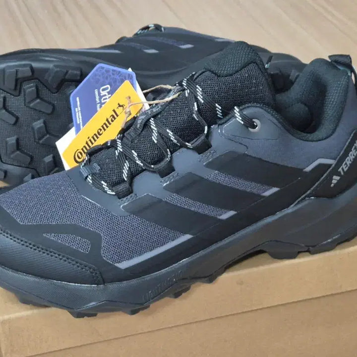 [SOLD OUT] 아디다스 테렉스 등산화 트레킹화