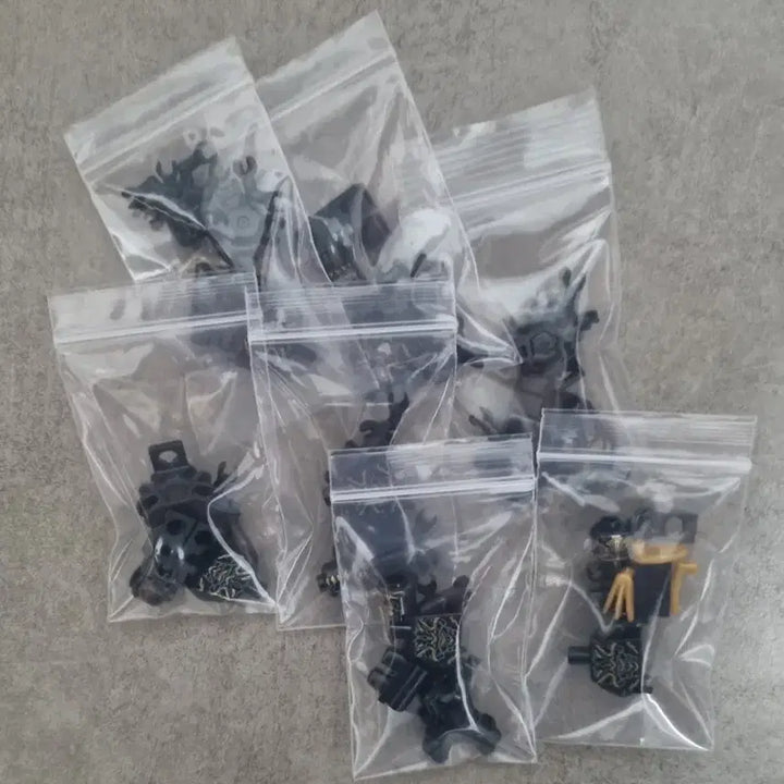 [BUNJANG] Lego Marvel Avengers Outrider Minifigure Bundle Set / (새제품) 레고 마블 어벤져스 아웃라이더 미니피규어 7개 일괄