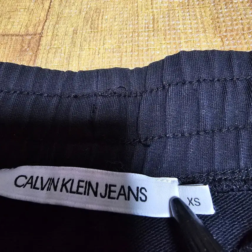 [BUNJANG] Calvin Klein Jogger Pants / 켈빈클라인매장판 조거팬츠~27프리사이즈