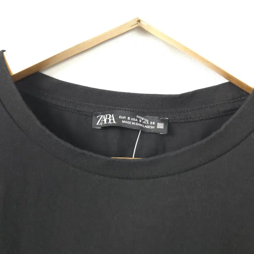 [SOLD OUT] 여S 자라 베이직 블랙 크롭 반팔 티셔츠