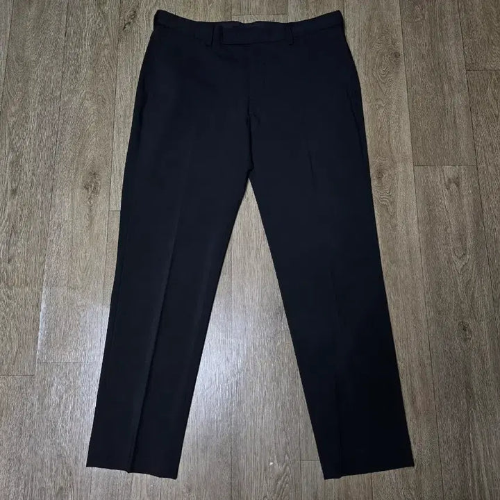 [BUNJANG] Musinsa Standard Cool Tencel Hidden Banding Slacks (Black) - New / 무탠다드 쿨탠다드 히든밴딩 슬랙스 33 새제품 팝니다