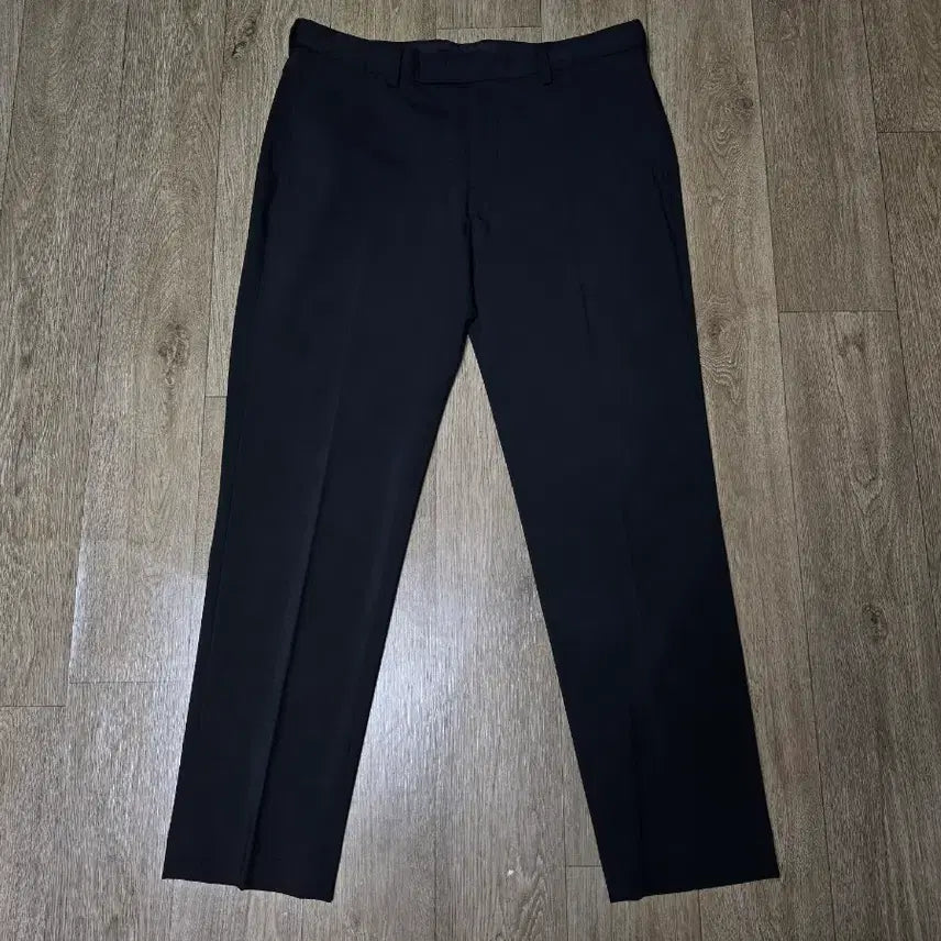 [BUNJANG] Musinsa Standard Cool Tencel Hidden Banding Slacks (Black) - New / 무탠다드 쿨탠다드 히든밴딩 슬랙스 33 새제품 팝니다