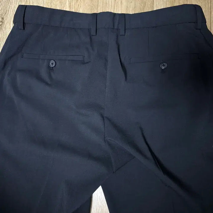 [BUNJANG] Musinsa Standard Cool Tencel Hidden Banding Slacks (Black) - New / 무탠다드 쿨탠다드 히든밴딩 슬랙스 33 새제품 팝니다