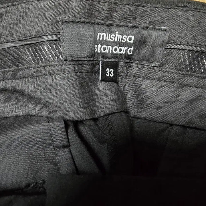 [BUNJANG] Musinsa Standard Cool Tencel Hidden Banding Slacks (Black) - New / 무탠다드 쿨탠다드 히든밴딩 슬랙스 33 새제품 팝니다