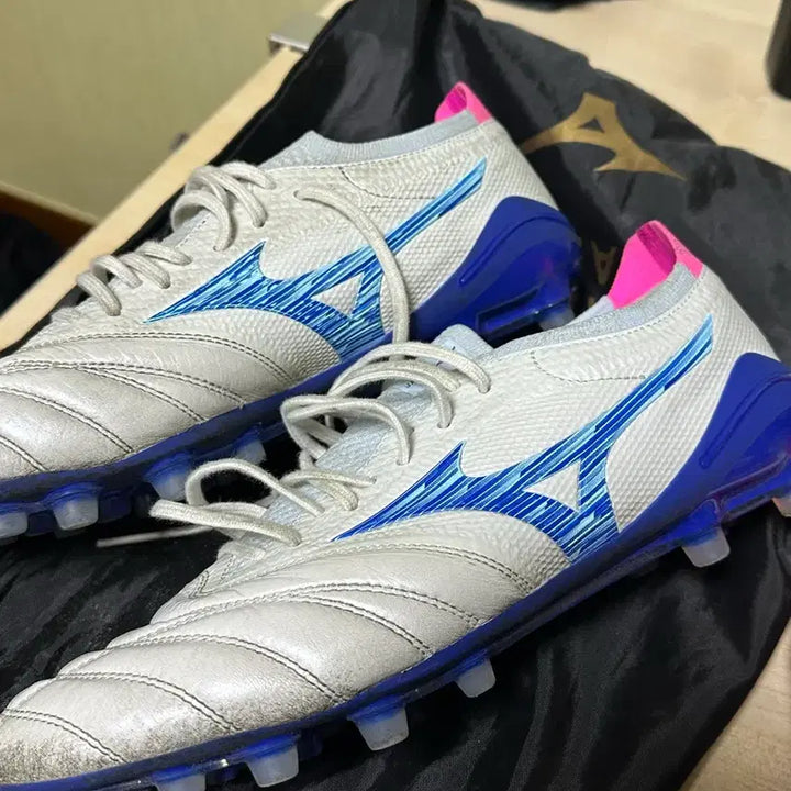 [BUNJANG] Mizuno Morelia Neo 4 Beta Japan AG Soccer Cleats / 미즈노 모렐리아 네오4 베타 재팬 AG 265
