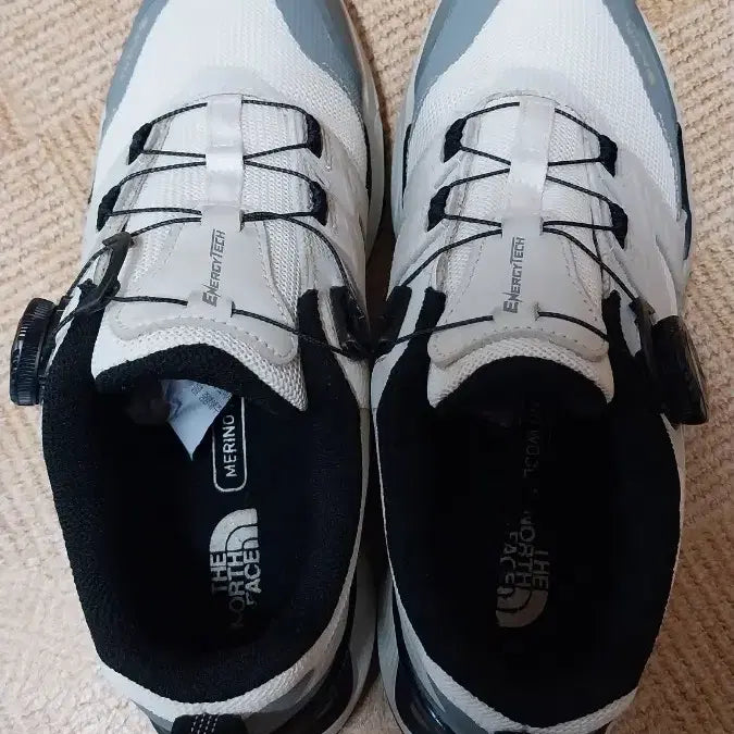 [SOLD OUT] 노스페이스 고어텍스 등산화.240