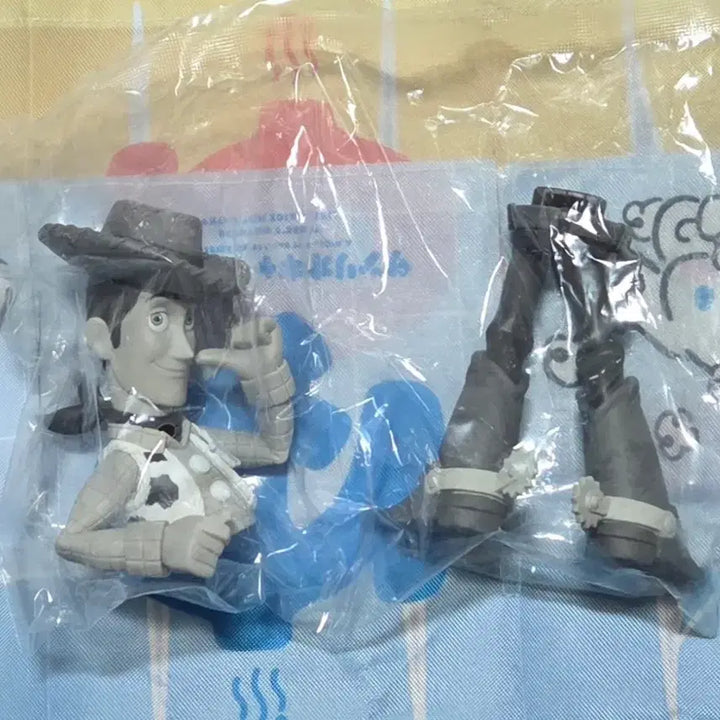 [SOLD OUT] 반프레스토 우디흑백 피규어