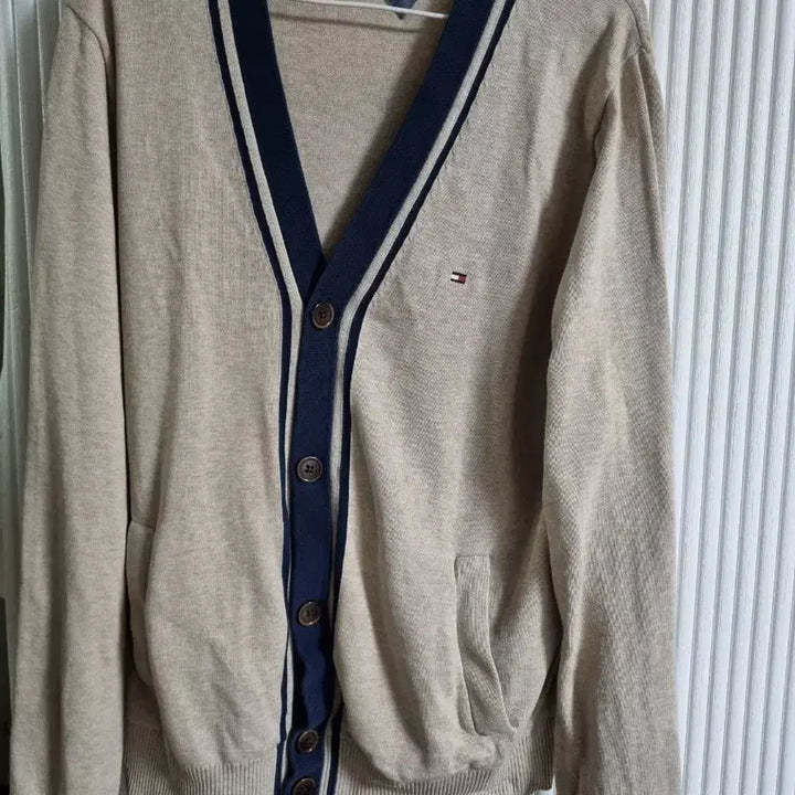[SOLD OUT] 타미힐피거 베이지색 남성 가디건 사이즈 L