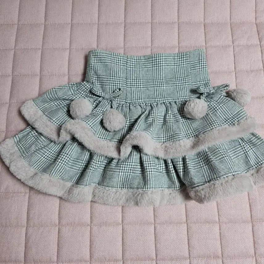 [SOLD OUT] 피움 폼폼 모피 스커트 그레이 핑크 일브 스나계 걸리