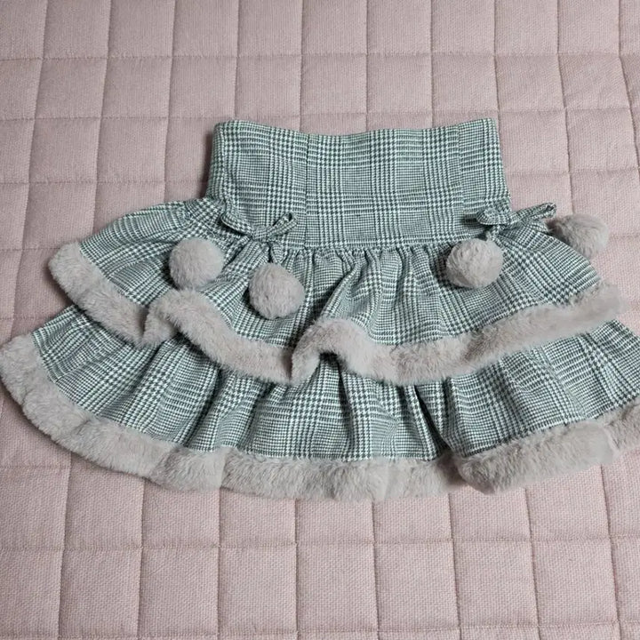 [SOLD OUT] 피움 폼폼 모피 스커트 그레이 핑크 일브 스나계 걸리