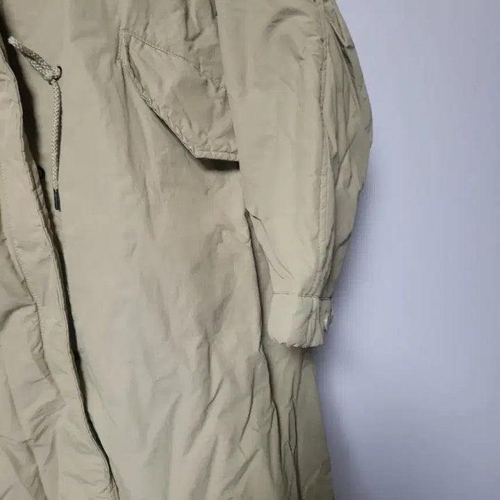 [BUNJANG] Beige Long Coat with Waist String / 프리 사이즈 베이지색 롱 코트예요허리 스트링 있어요 약간 속누빔있어요