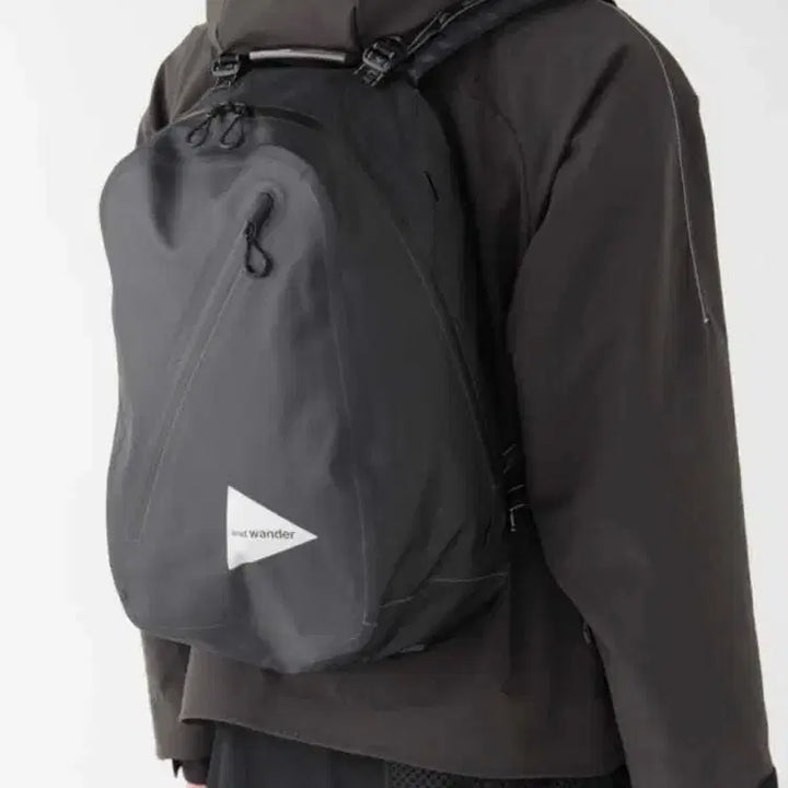 [BUNJANG] and wander Waterproof Daypack 20L / 앤드원더 워터프루프 데이팩 20L