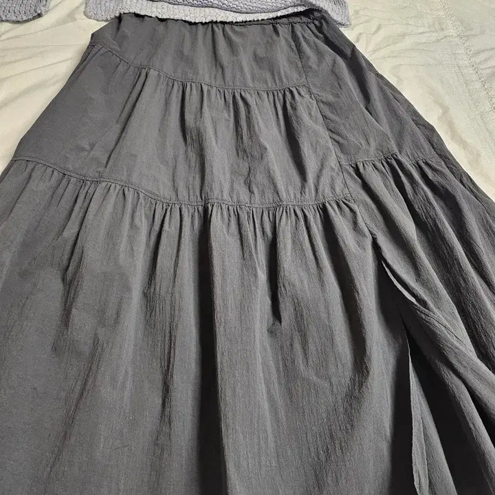 [SOLD OUT] 자주 챠콜 캉캉 롱 스커트