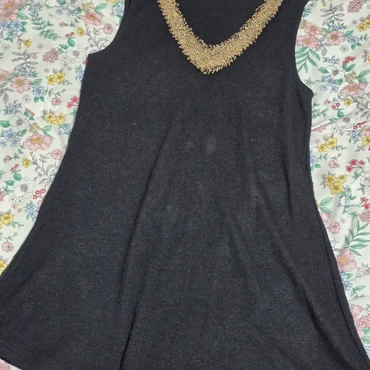 [BUNJANG] Vintage Black Gold Bead Sleeveless Gothic Layered Dress / **서비스 빈티지)블랙 골드비즈 슬리브리스 고딕 레이어드원피스