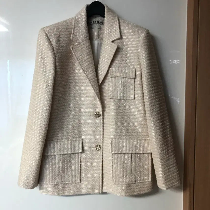 [BUNJANG] Galon de Blanc Pearl Embellished Tweed Jacket / 갈롱드블랑 진주 보석 쥬얼 단추 트위드 자켓 올드머니룩