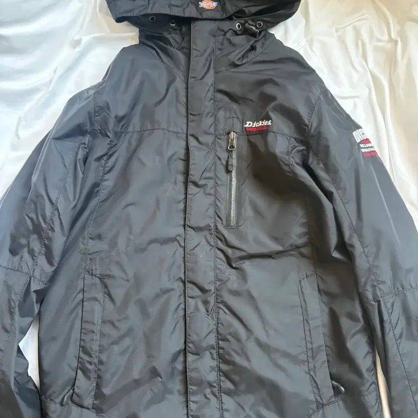 [BUNJANG] Dickies Slim Fit Windbreaker Jacket / 디키즈 딱붙핏 바람막이