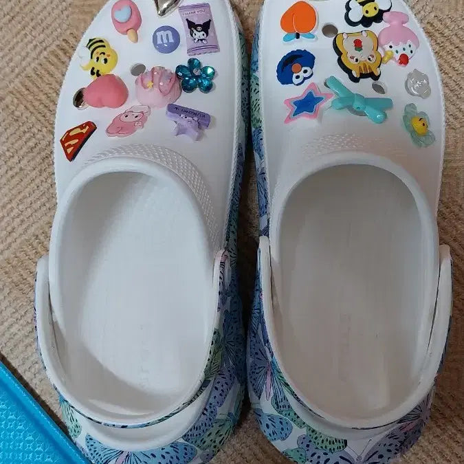 [BUNJANG] Crocs Classic Crush Butterfly Clog Sandals / 크록스 정품 클래식 크러쉬 샌들.W8. 250